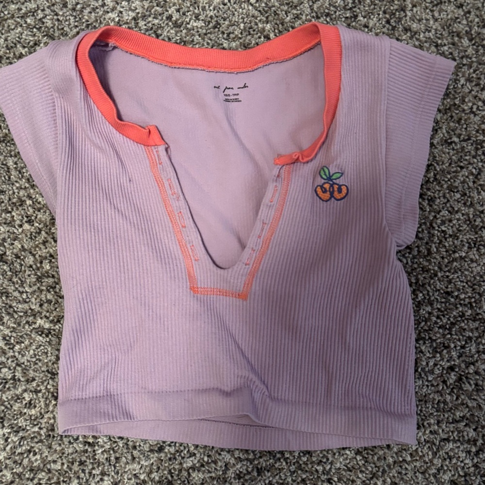 Urban outfitters crop top
